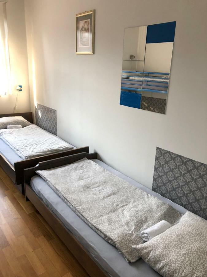 Hostel Ceska Beseda Рієка Екстер'єр фото